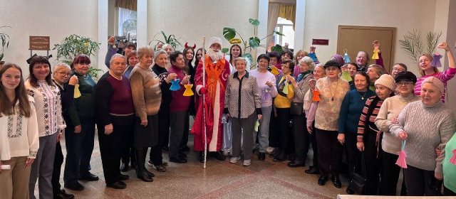 Святий Миколай завітав до слухачів університету третього віку